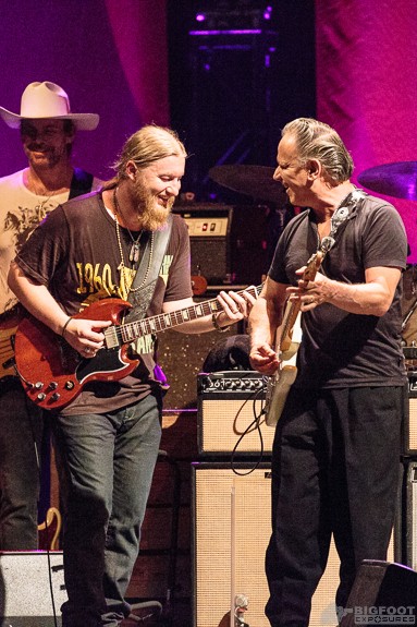 Wheels of Soul Tour Featuring Tedeschi Trucks Band, Sharon Jones and the Dap-Kings and Doyle Bramhall II - 7-12-2015:  Austin 360 Amphitheater; Del Valle, TX
