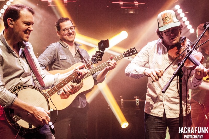 The Infamous Stringdusters - 3/17/2017: Park West; Chicago, Ill