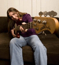 Q&A with Janis Wallin, Family Groove Company Bassist/Vocalist