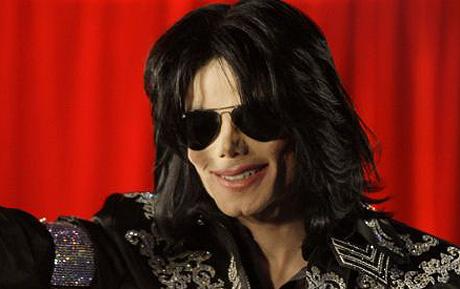 Michael Jackson Dead at Age 50